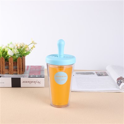 ฉันสามารถใช้แก้วเดินทางหุ้มฉนวนสองชั้นสําหรับโปรตีนเชคได้หรือไม่?